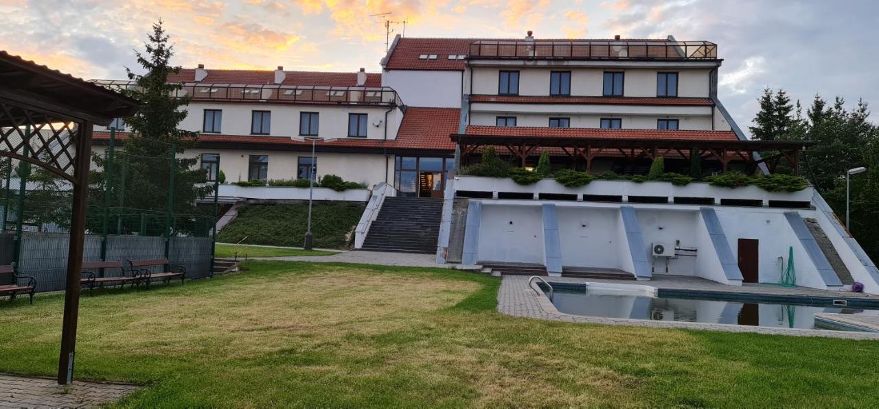 Hotel Berounka Hrebecniky Exteriör bild
